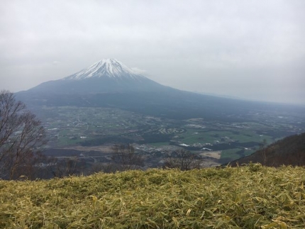 雨ヶ岳山頂からの富士山