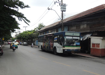 Bus 004-4