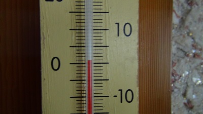 我が家７：００　室温＋１℃　