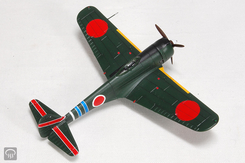 ki43 一式戦闘機　隼Ⅱ型”南郷茂男中佐機”（F-TOYS 1/144)