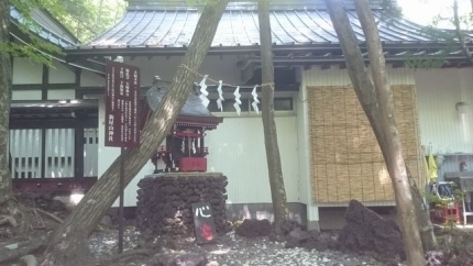 20150802-30-新屋山神社.JPG