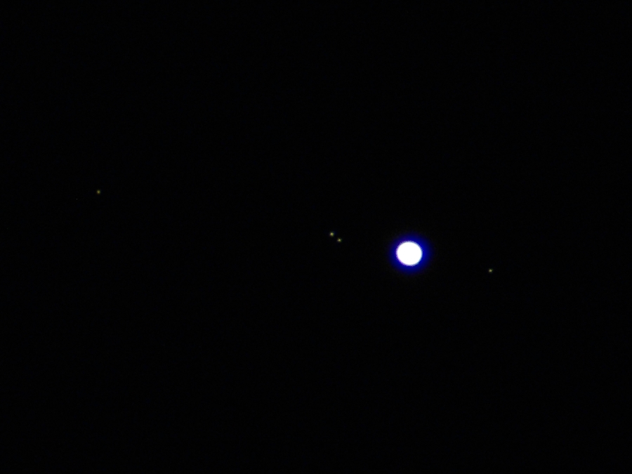 木星とガリレオ衛星（３月３０日２３時５０分）